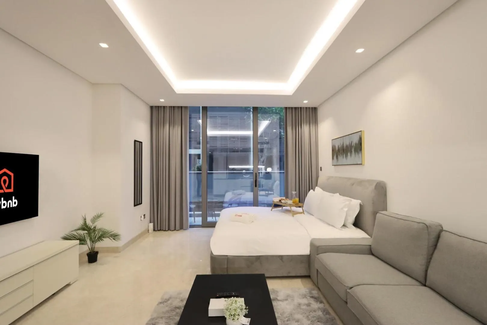Livbnb- Modern Meets Comfort, Studio With Balcony Dubai United Arab Emirates